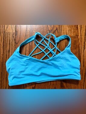 Lululemon Free to Be Wild Strappy Sports Bra Blue Size 10